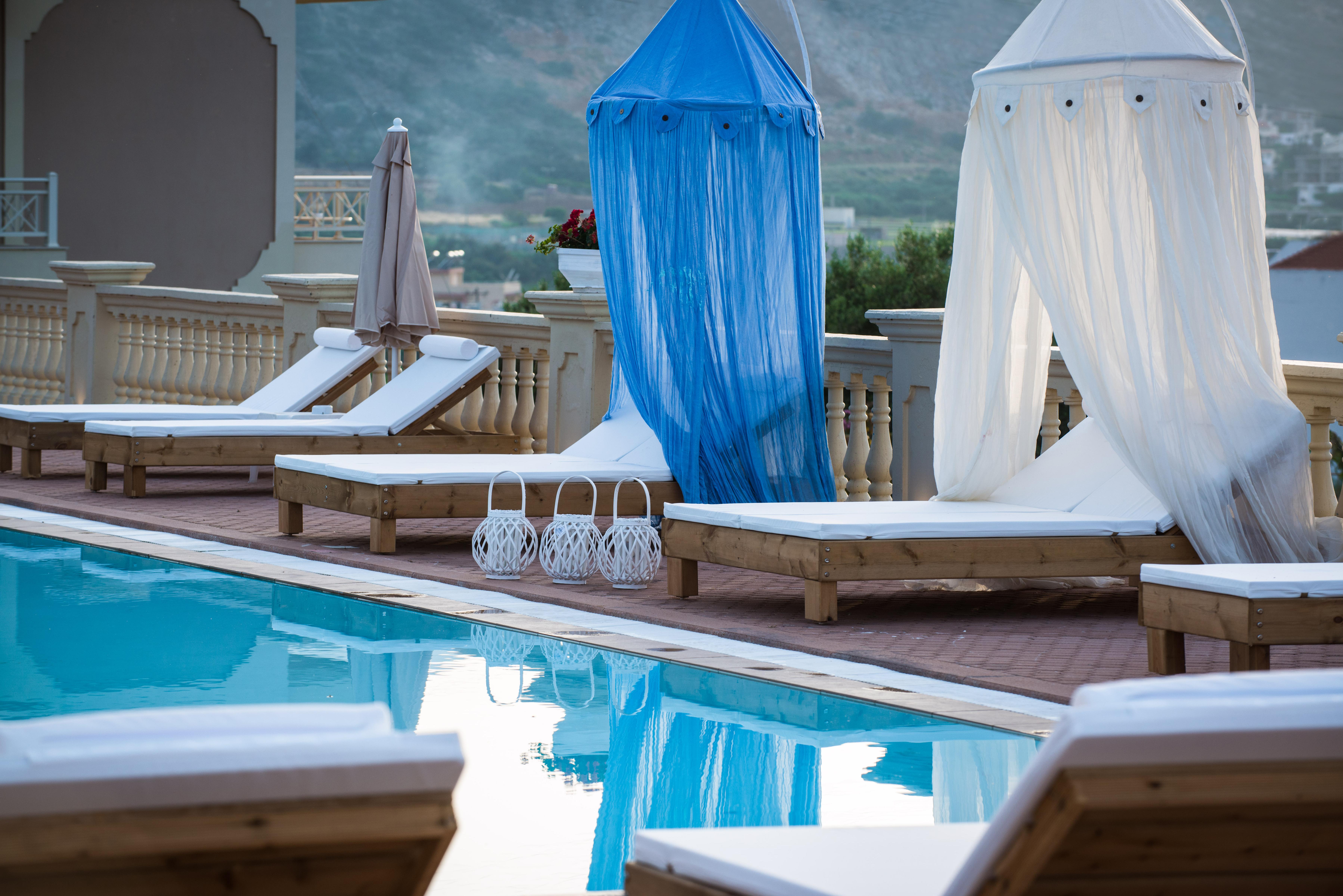 Notos Heights Hotel & Suites Малиа Экстерьер фото
